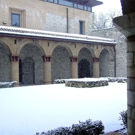 Hotel Relais Colle Di Costa 4*