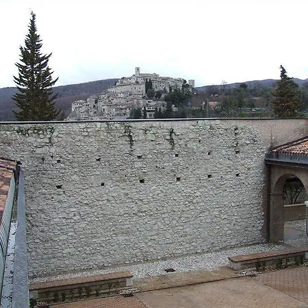 Relais Colle Di Costa 4* Labro