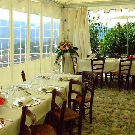 Relais Colle Di Costa Hotel 4*