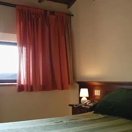 Relais Colle Di Costa 4* Labro